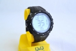 Мужские часы Q&Q M102J001Y 1